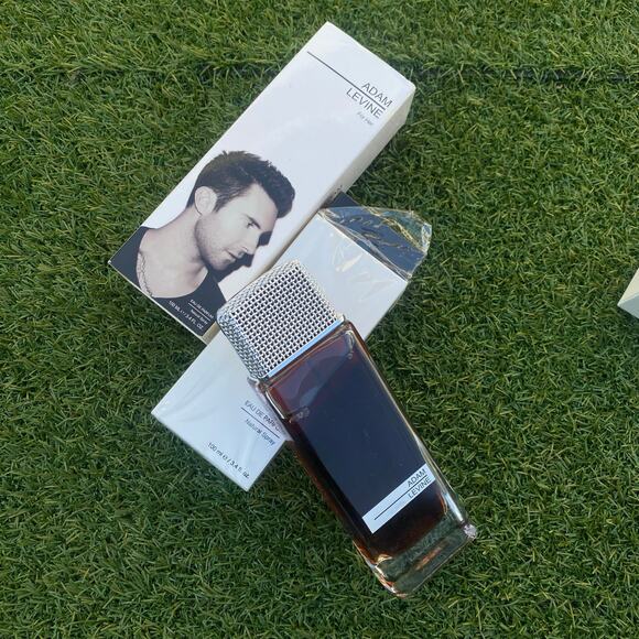 Adam Levine for Her Eau De Parfum 100mL 3.4 Fl Oz - Picture 4 of 4